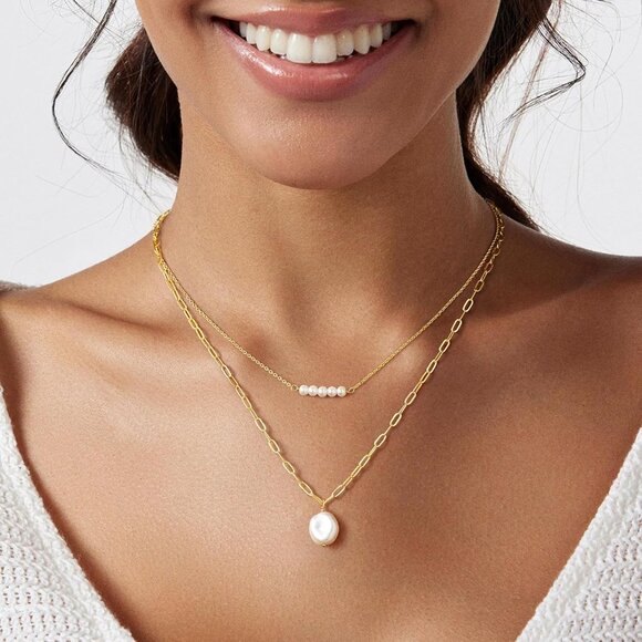Elegant 14K-Gold-Plated Pearl Necklace for Women - Dainty Layered Style - Picture 2 of 8